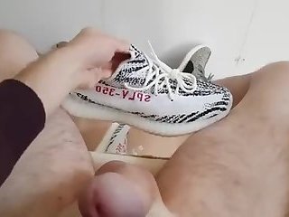 Sneakerhead fucks his Yeezys